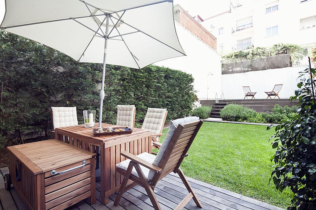 Apartment Barcelona Rentals - Private Pool And Garden Center Eksteriør billede